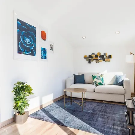 Appartamento Perfect 1 Bed In Chiado With Terrace And Aircon