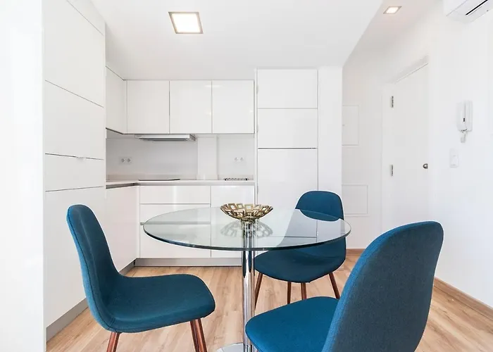 Perfect Cool With Terrace Apartman *