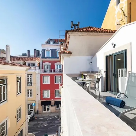 Perfect 1 Bed In Chiado With Terrace And Aircon 아파트 *